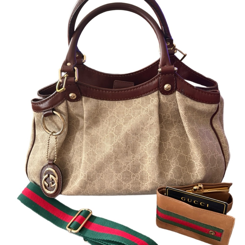 Gucci Beige and Brown Shoulder Bag with Red and Green Strap
